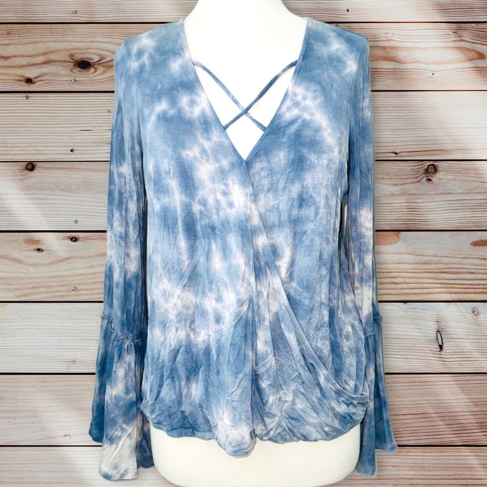 F1 American Eagle AE tie dye soft sexy blouse top‎ women's medium